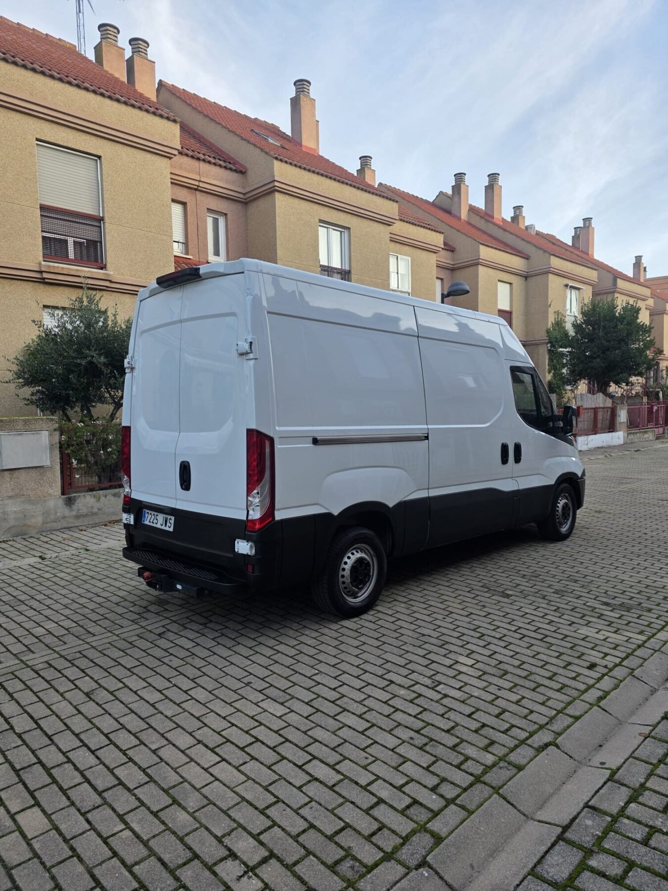 IVECO DAILY 2.3TD