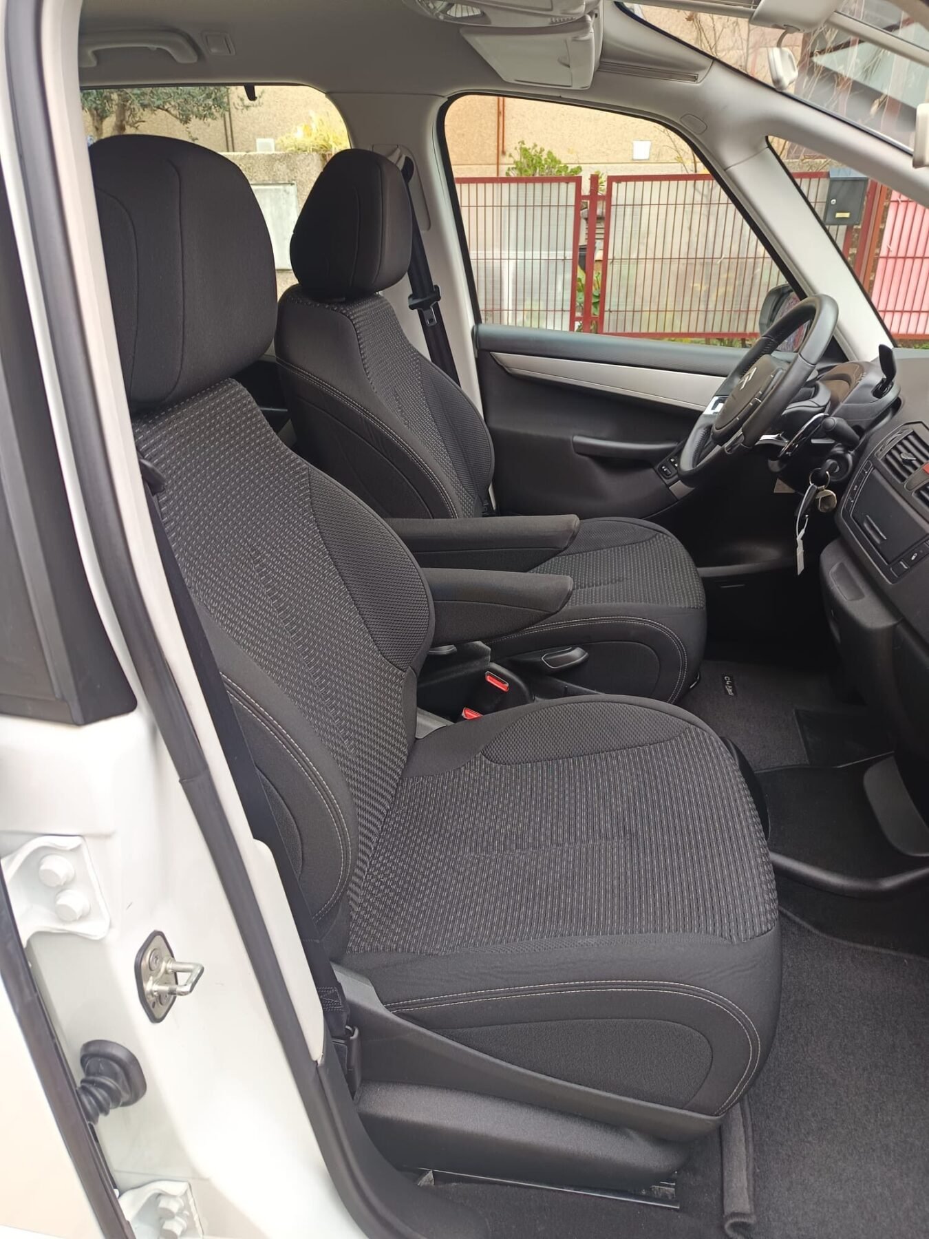 CITROEN C4 PICASSO 1.6HDI CMP MILLENIUM