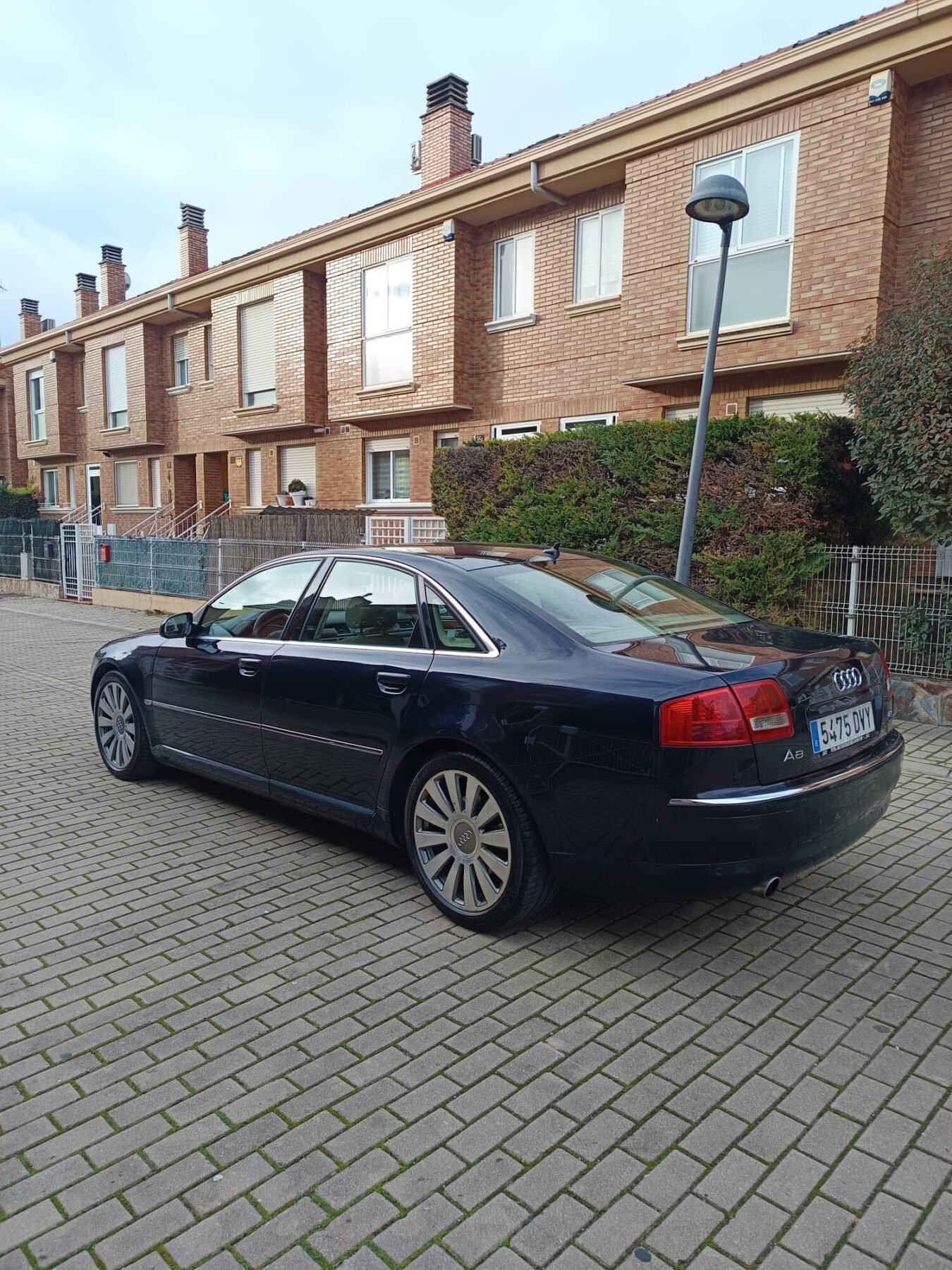 AUDI A8 4.2i
