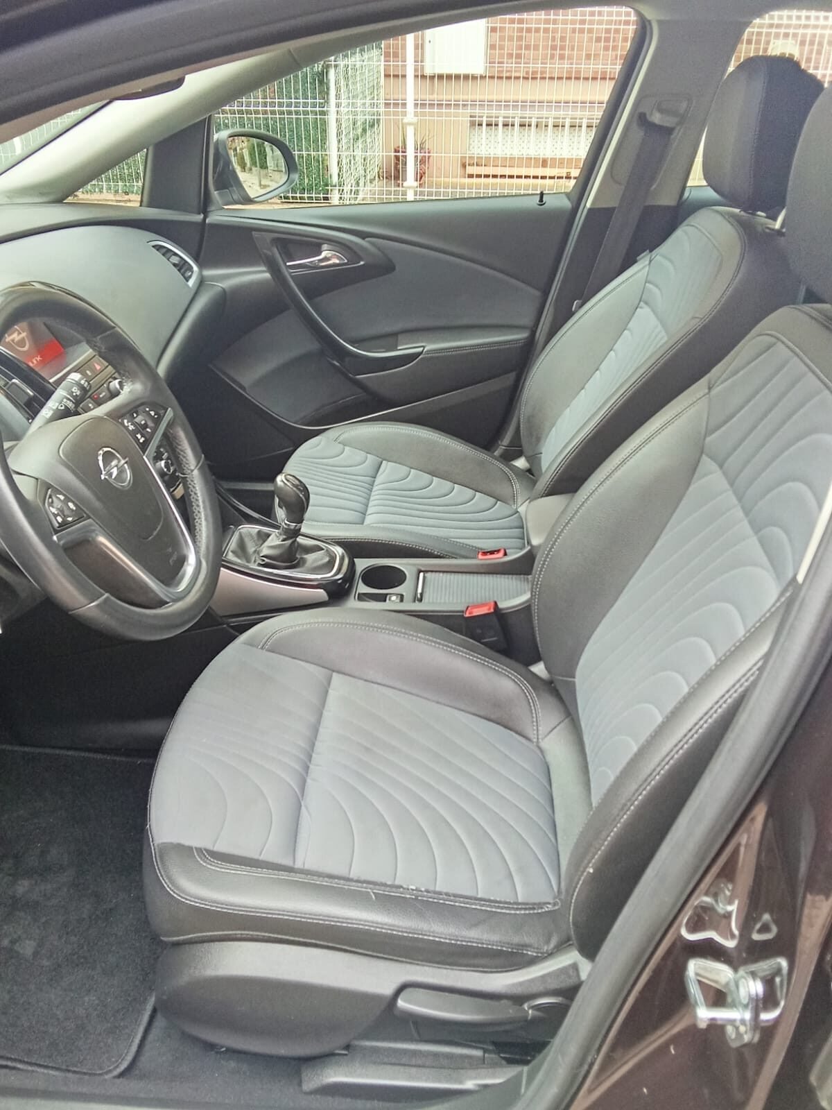 OPEL ASTRA 1.6cdti
