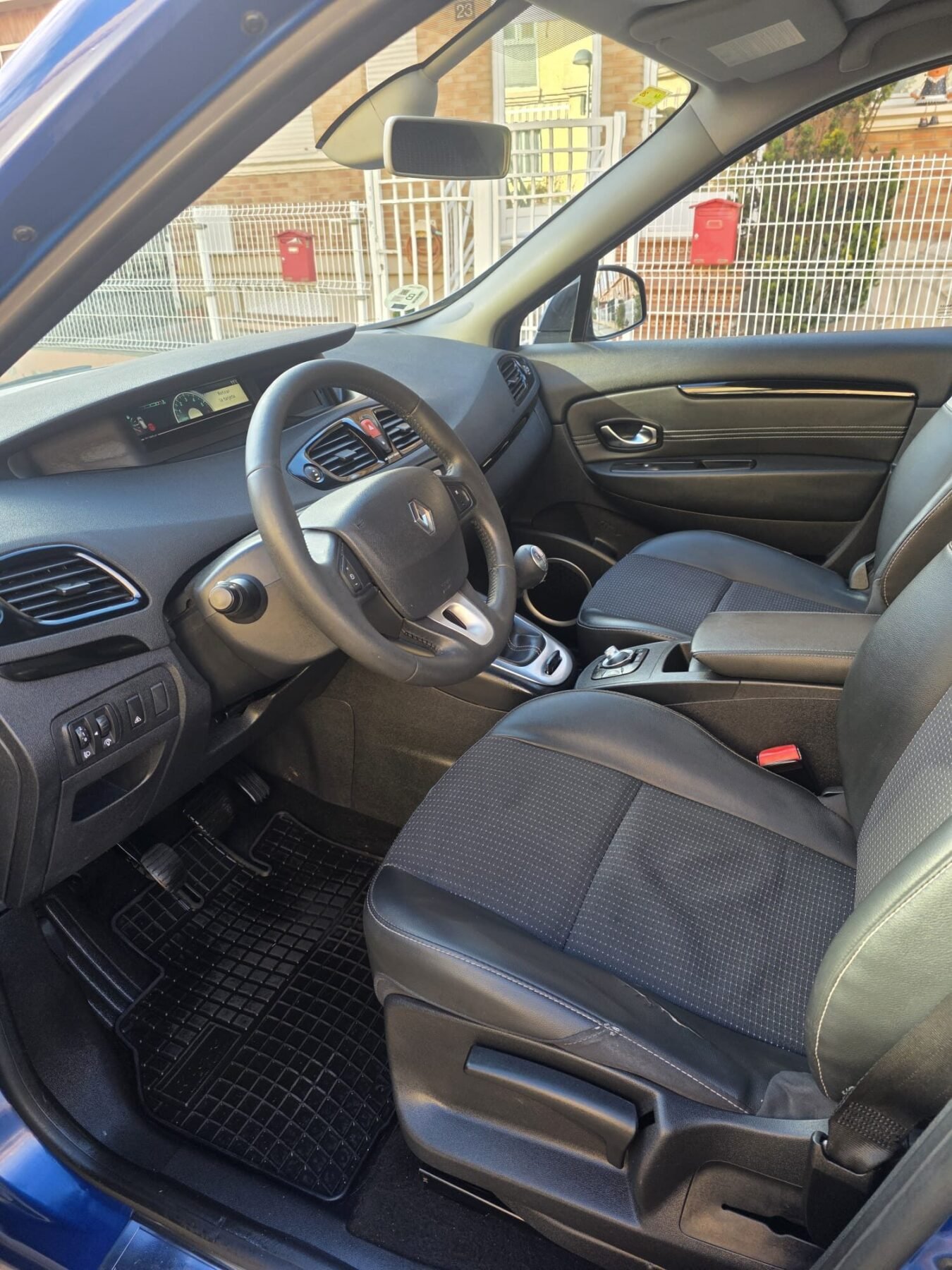 RENAULT SCENIC 1.5dci