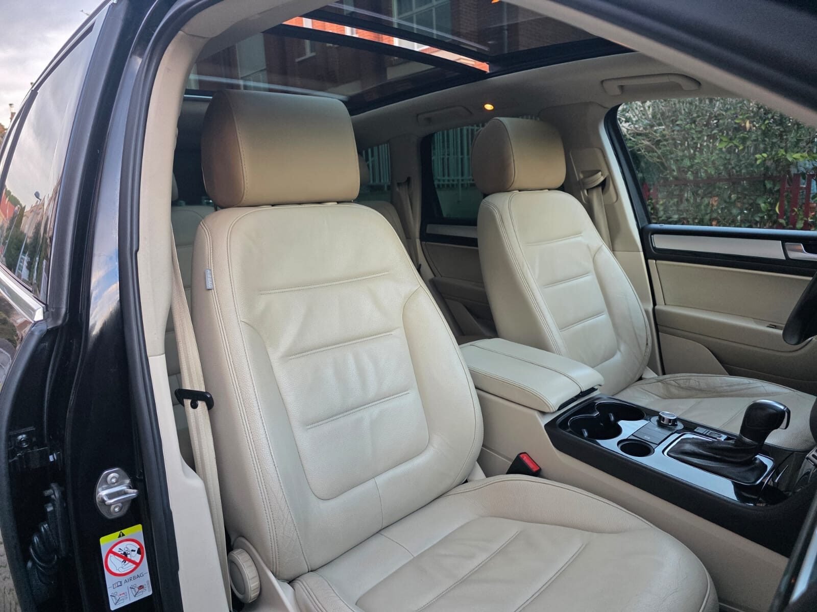 VOLKSWAGEN TOUAREG 3.0TDI