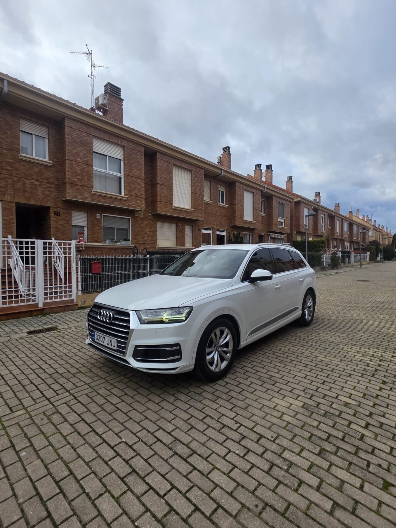 AUDI Q7 3.0tdi