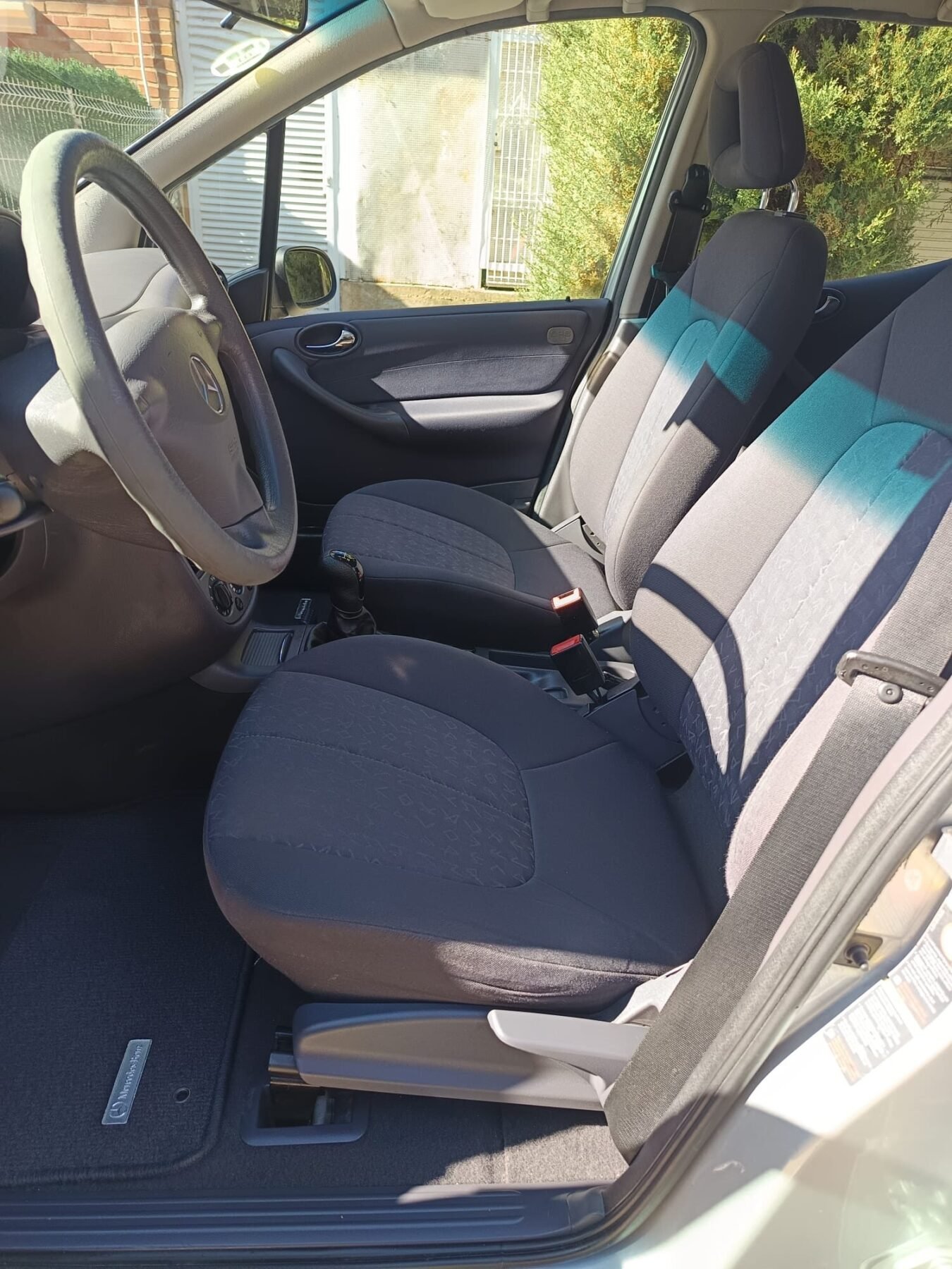 MERCEDES-BENZ CLASE A 1.4i