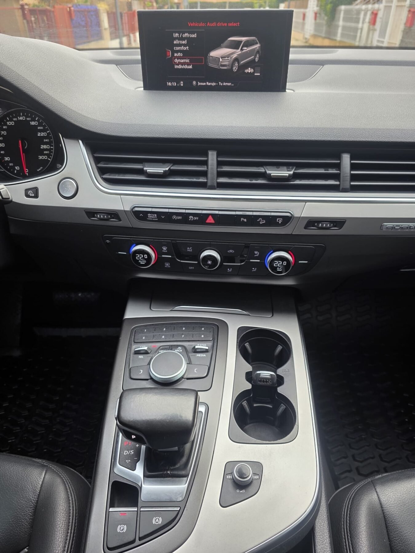 AUDI Q7 3.0tdi