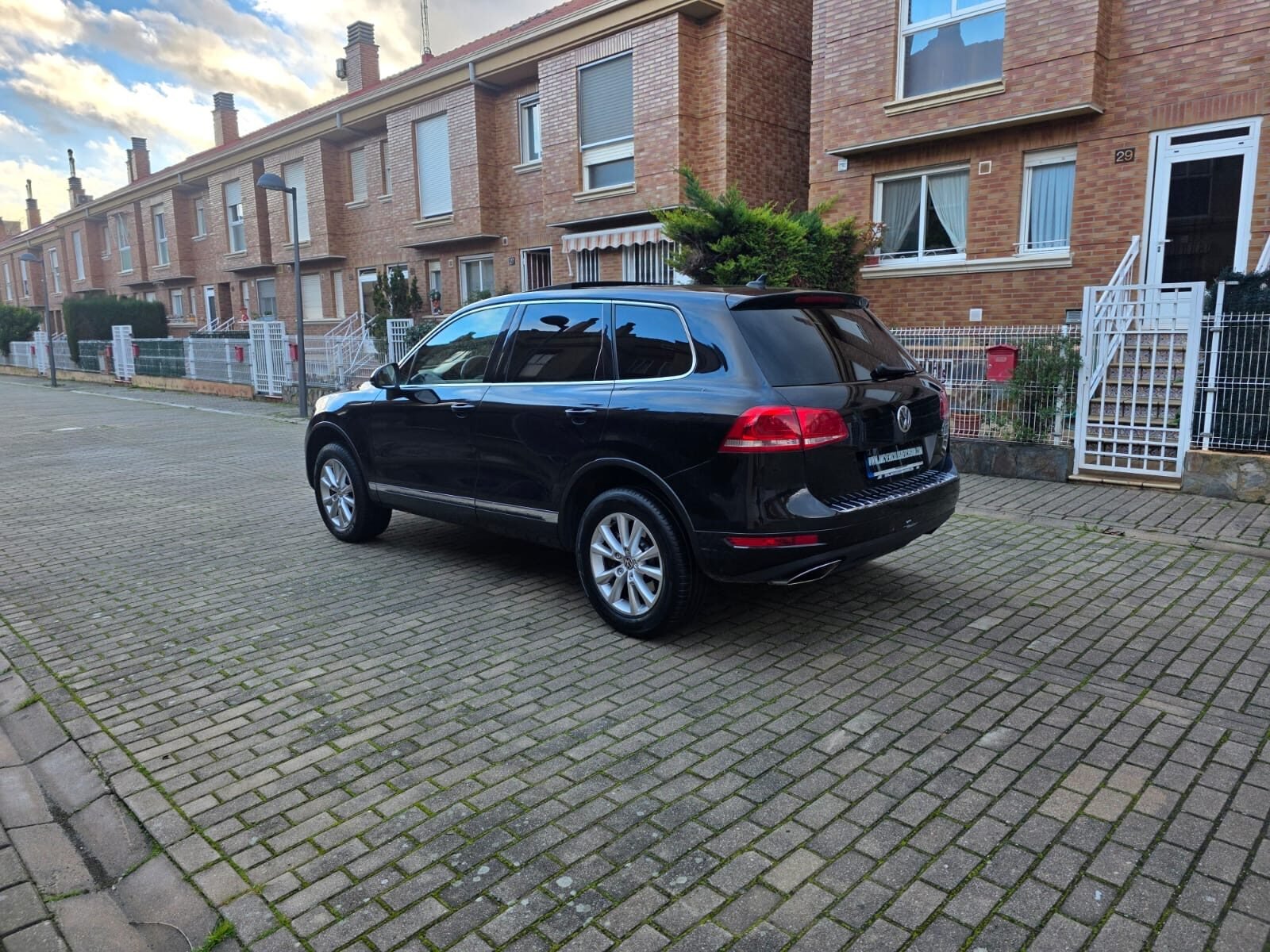 VOLKSWAGEN TOUAREG 3.0TDI