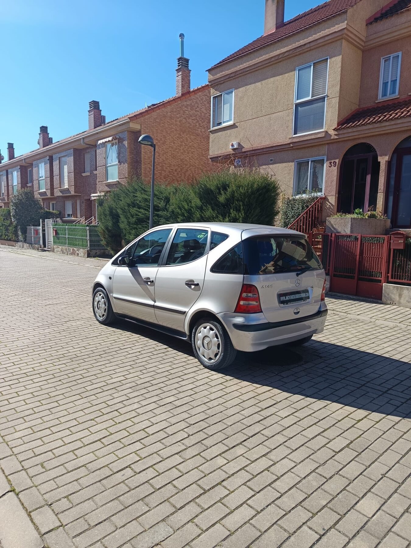 MERCEDES-BENZ CLASE A 1.4i