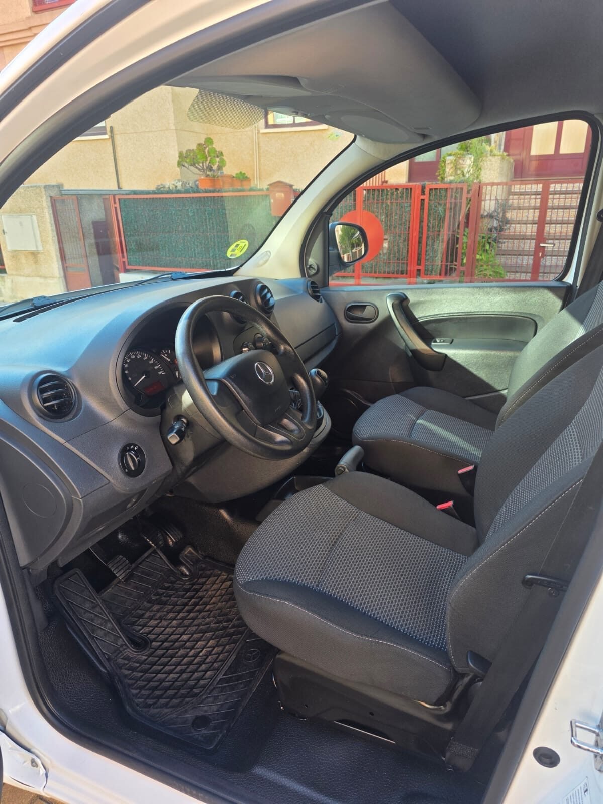 MERCEDES-BENZ CITAN 109cdi