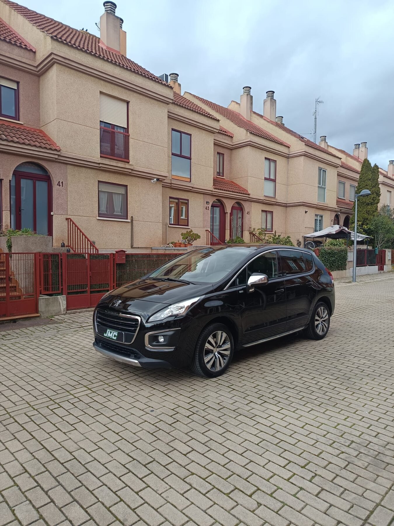 PEUGEOT 3008 1.6hdi