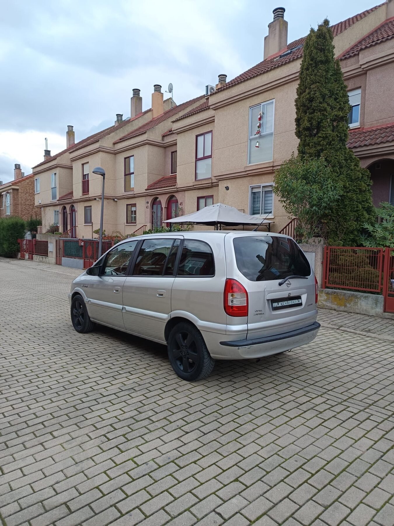 OPEL ZAFIRA 2.0dti