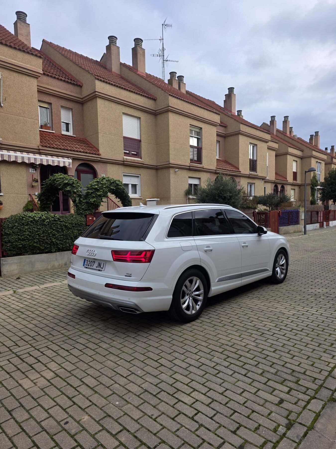AUDI Q7 3.0tdi