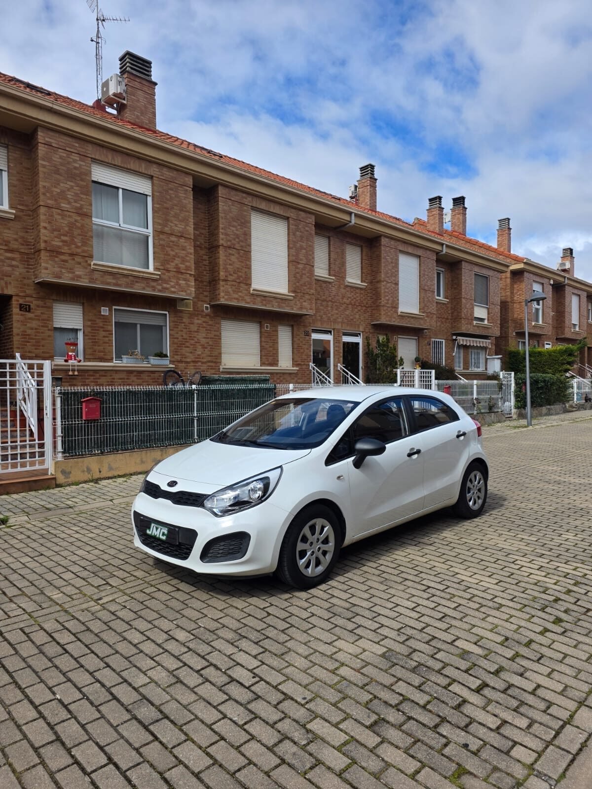 KIA RIO 1.2i