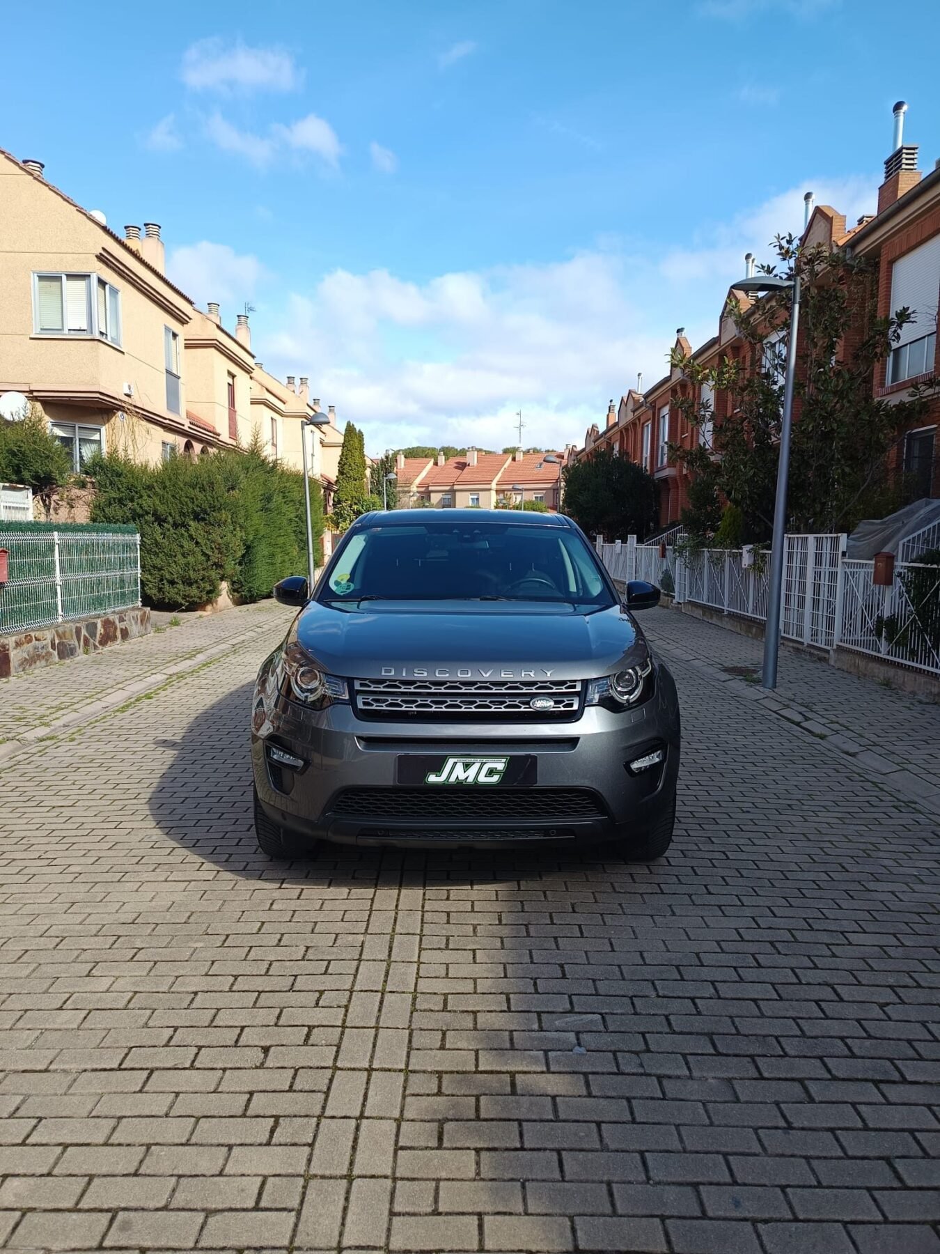LAND-ROVER DISCOVERY SPORT 2.0TD4