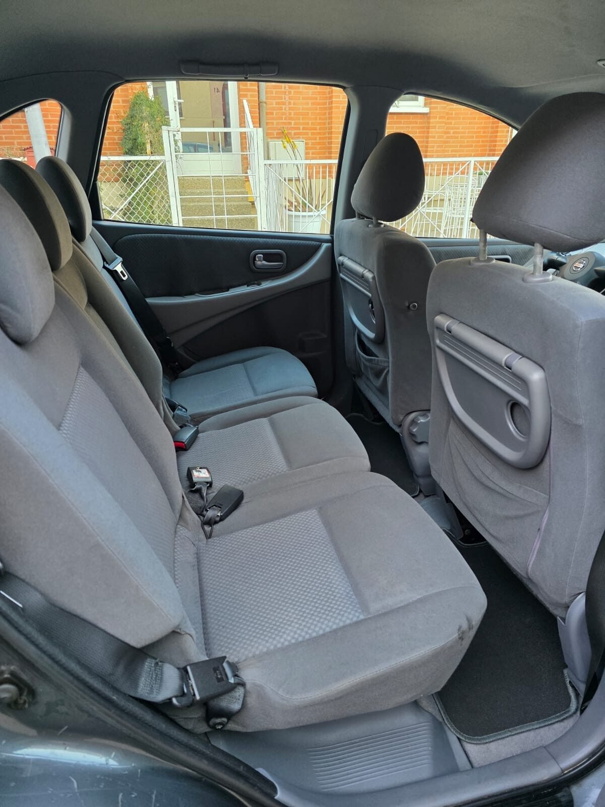 NISSAN ALMERA TINO 2.2dci