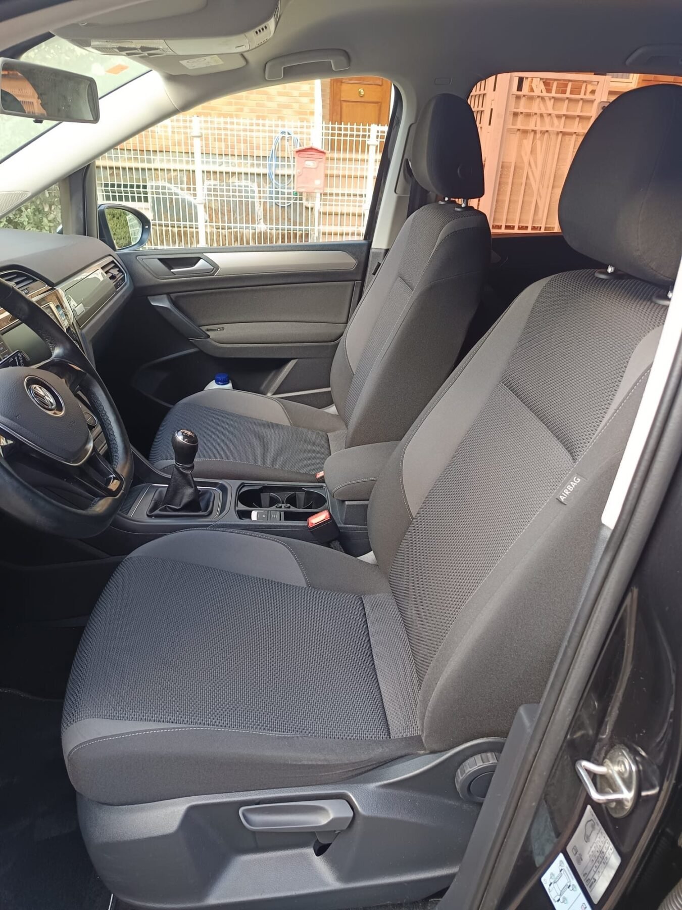 VOLKSWAGEN TOURAN 1.6TDI