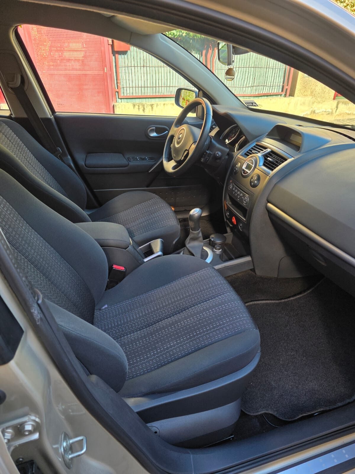 RENAULT Megane 1.6i