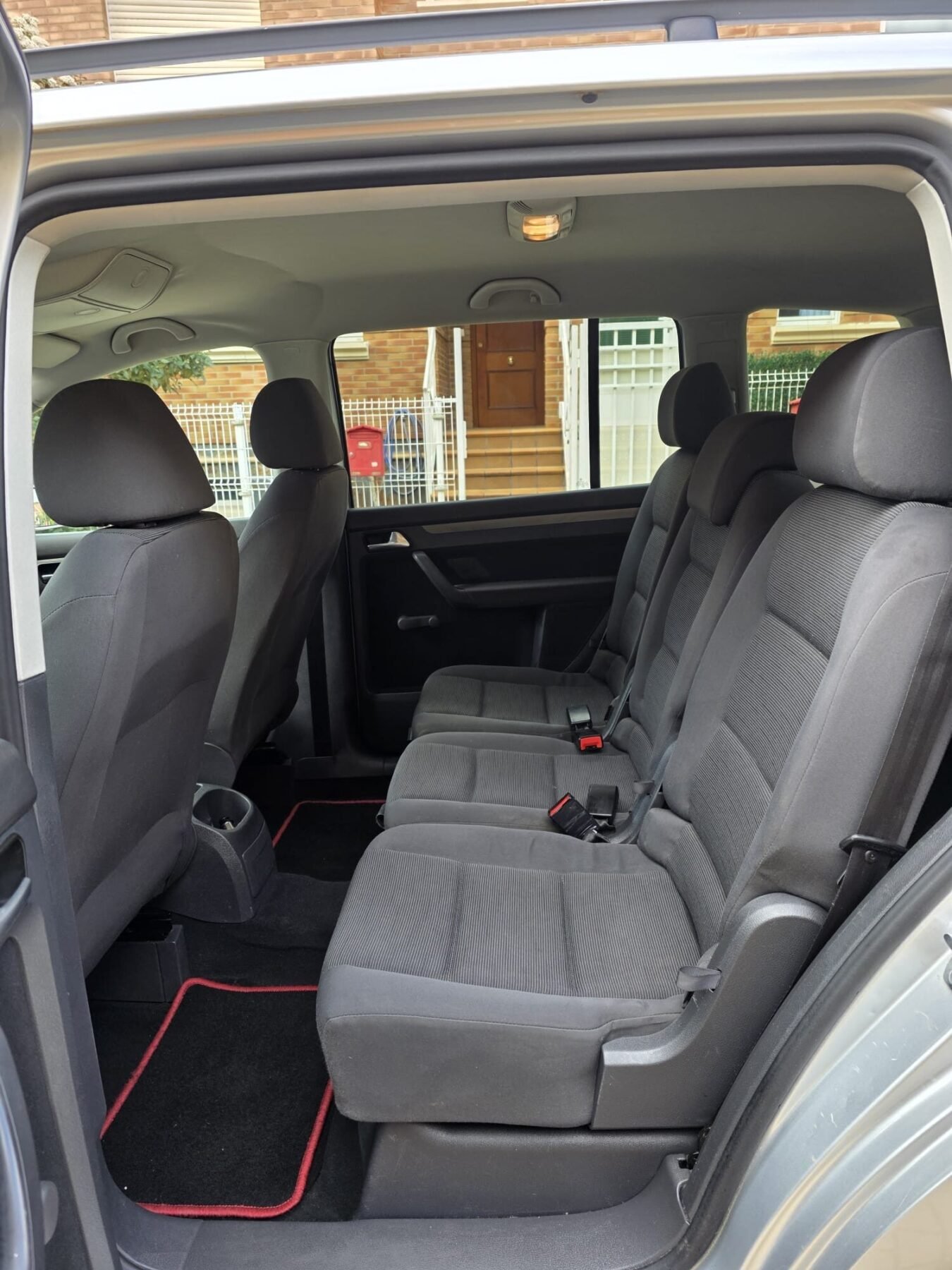 VOLKSWAGEN TOURAN 1.9tdi