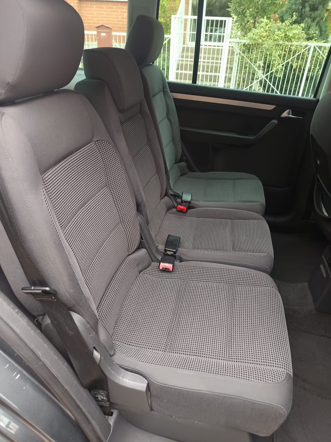 VOLKSWAGEN TOURAN 2.0 TDI