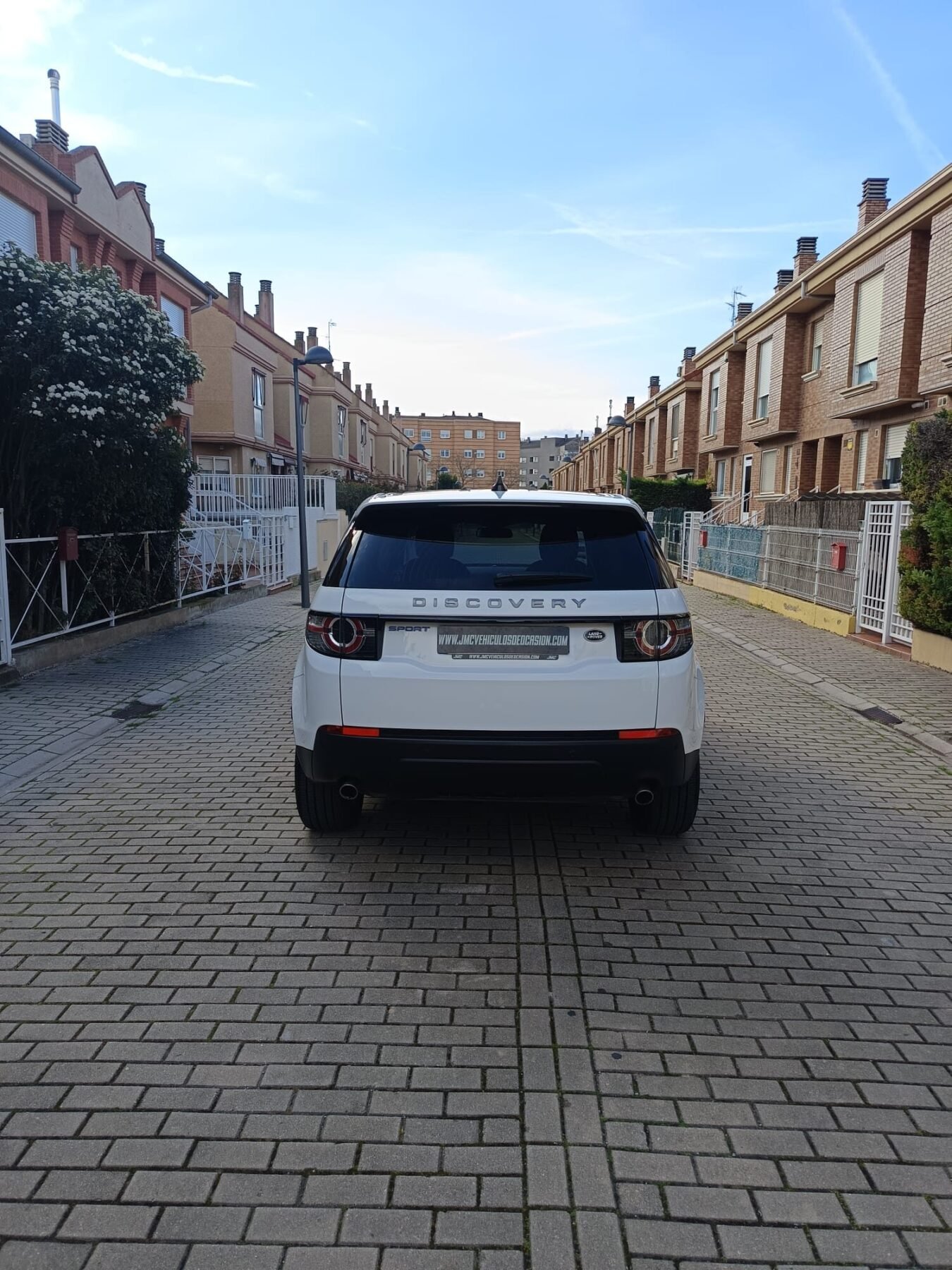 LAND-ROVER DISCOVERY SPORT 2.0TD4