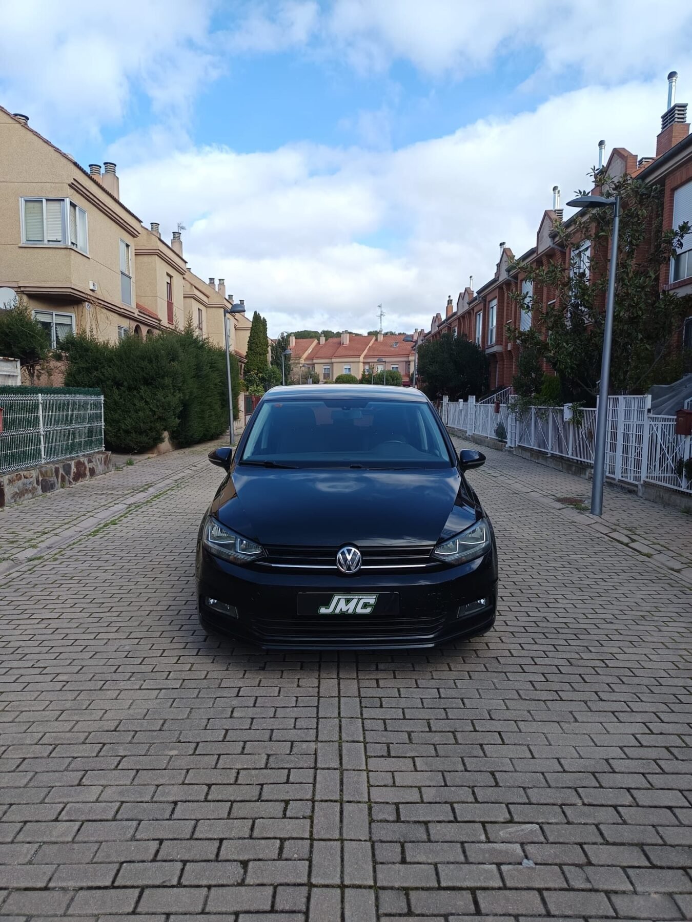 VOLKSWAGEN TOURAN 1.6TDI