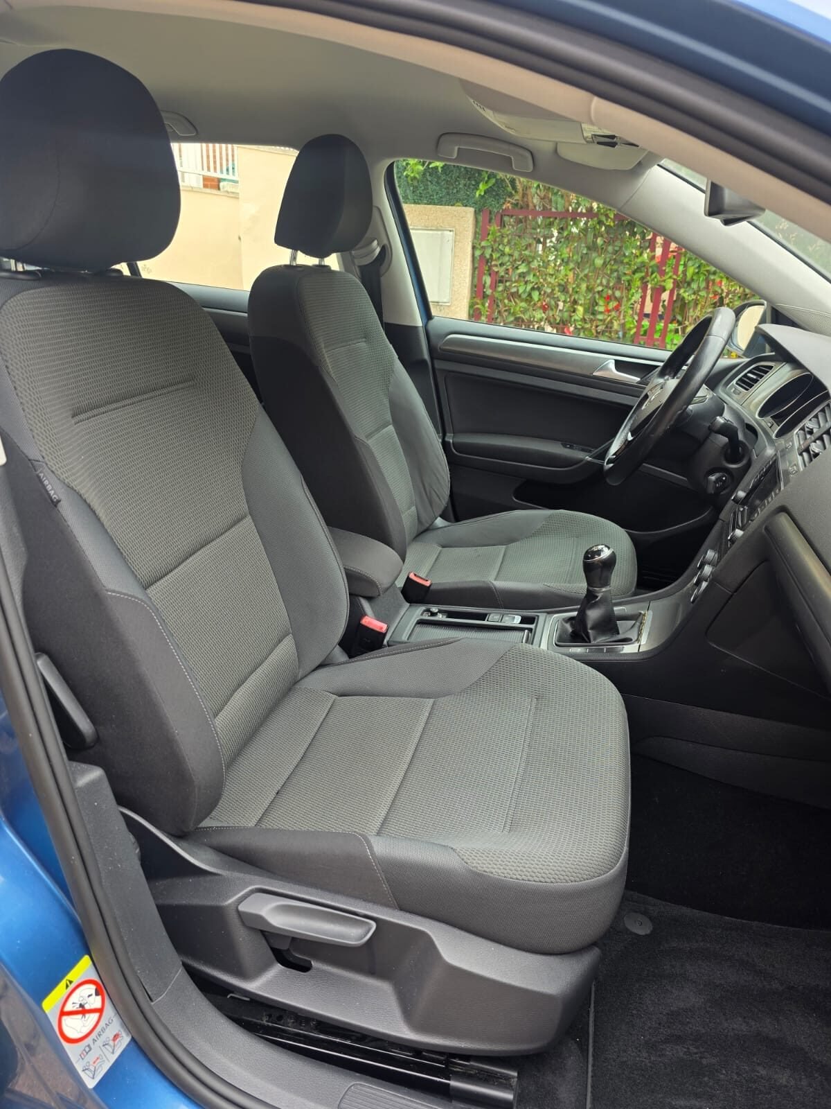 VOLKSWAGEN GOLF 1.6tdi