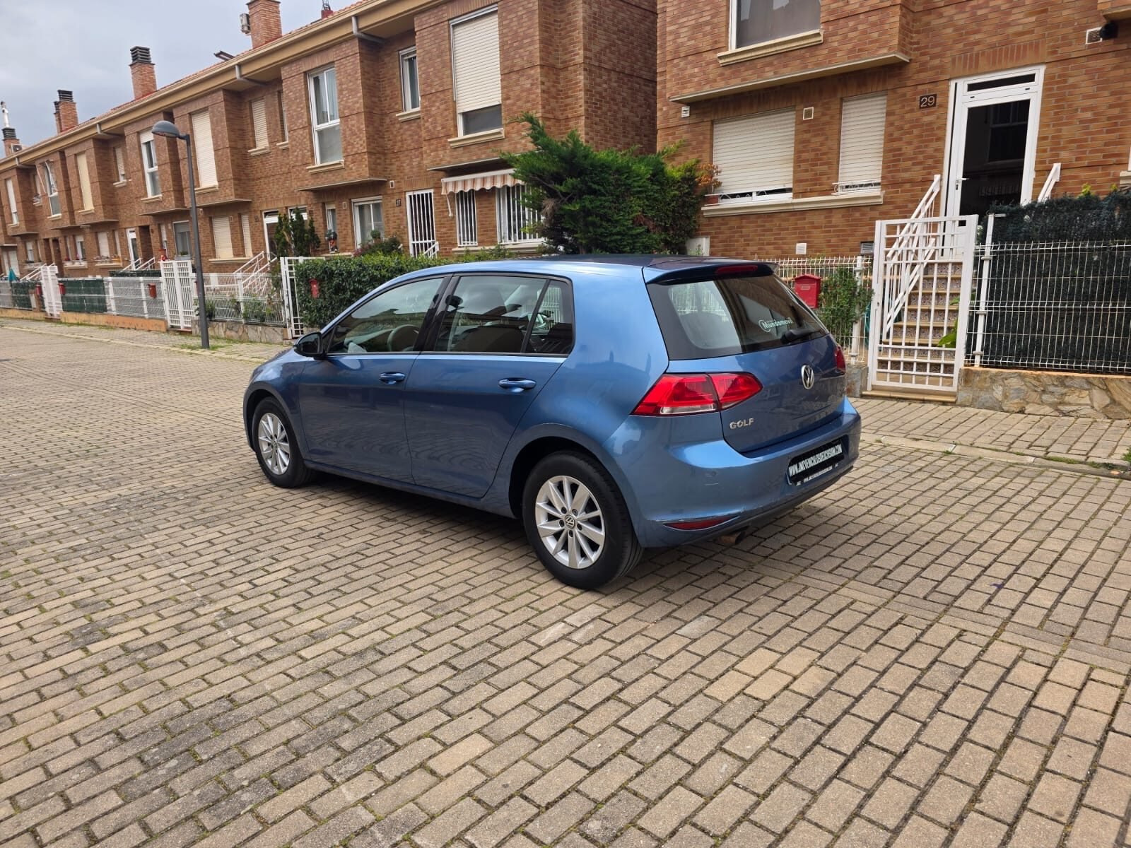 VOLKSWAGEN GOLF 1.6tdi