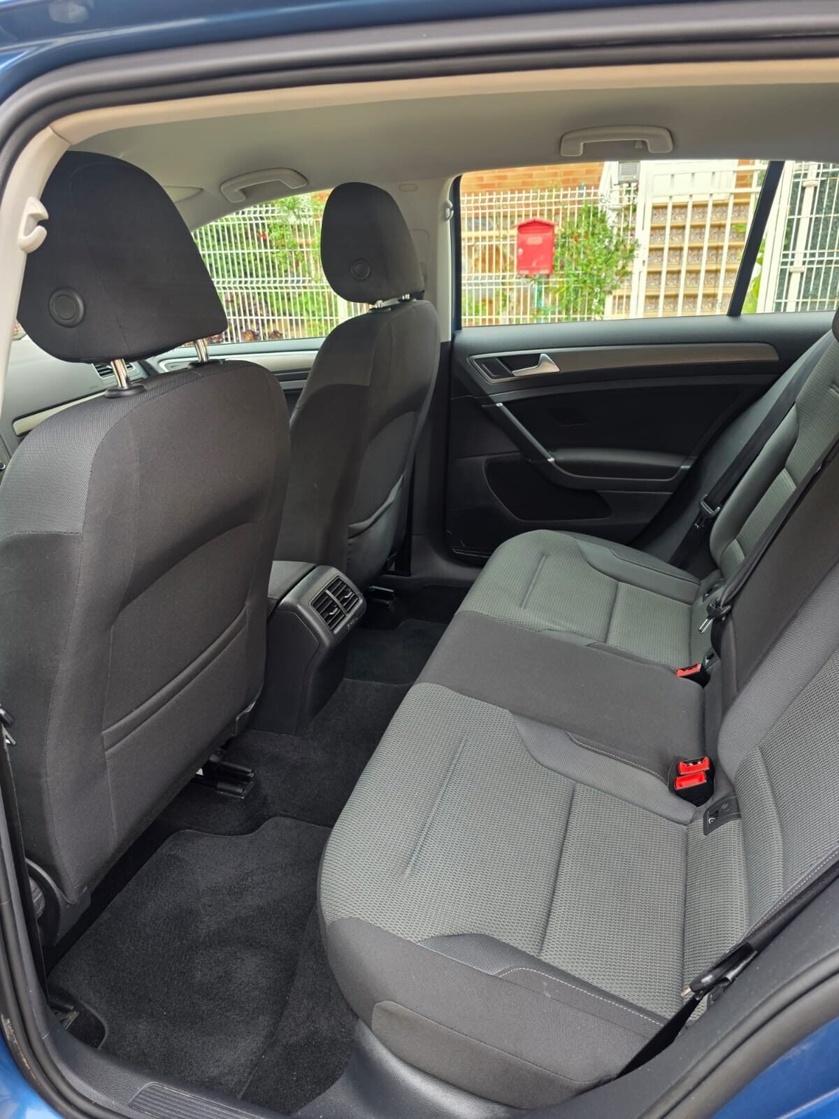 VOLKSWAGEN GOLF 1.6tdi