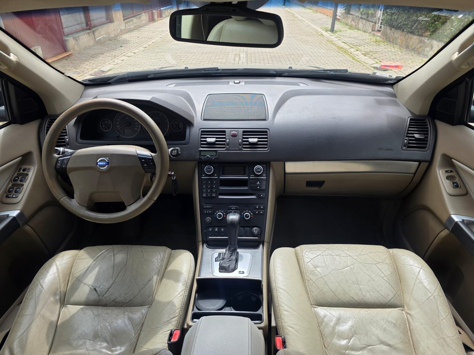 VOLVO XC90 D5 2.4TDI