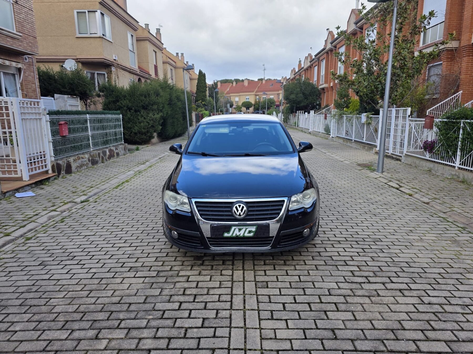 VOLKSWAGEN PASSAT 2.0tdi