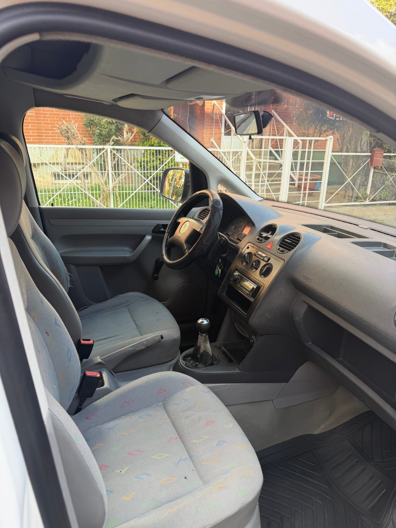 VOLKSWAGEN CADDY 2.0SDI