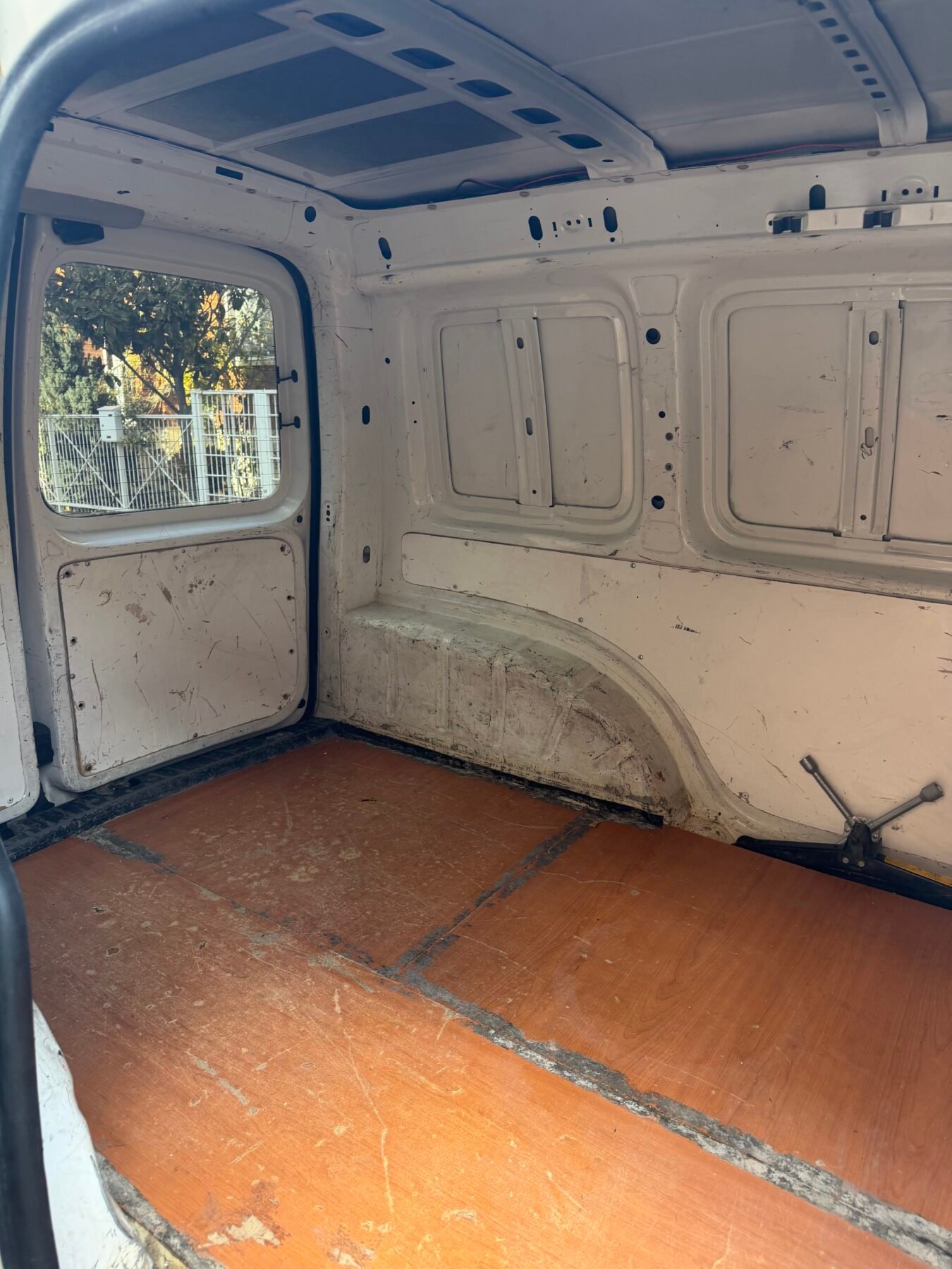 VOLKSWAGEN CADDY 2.0SDI