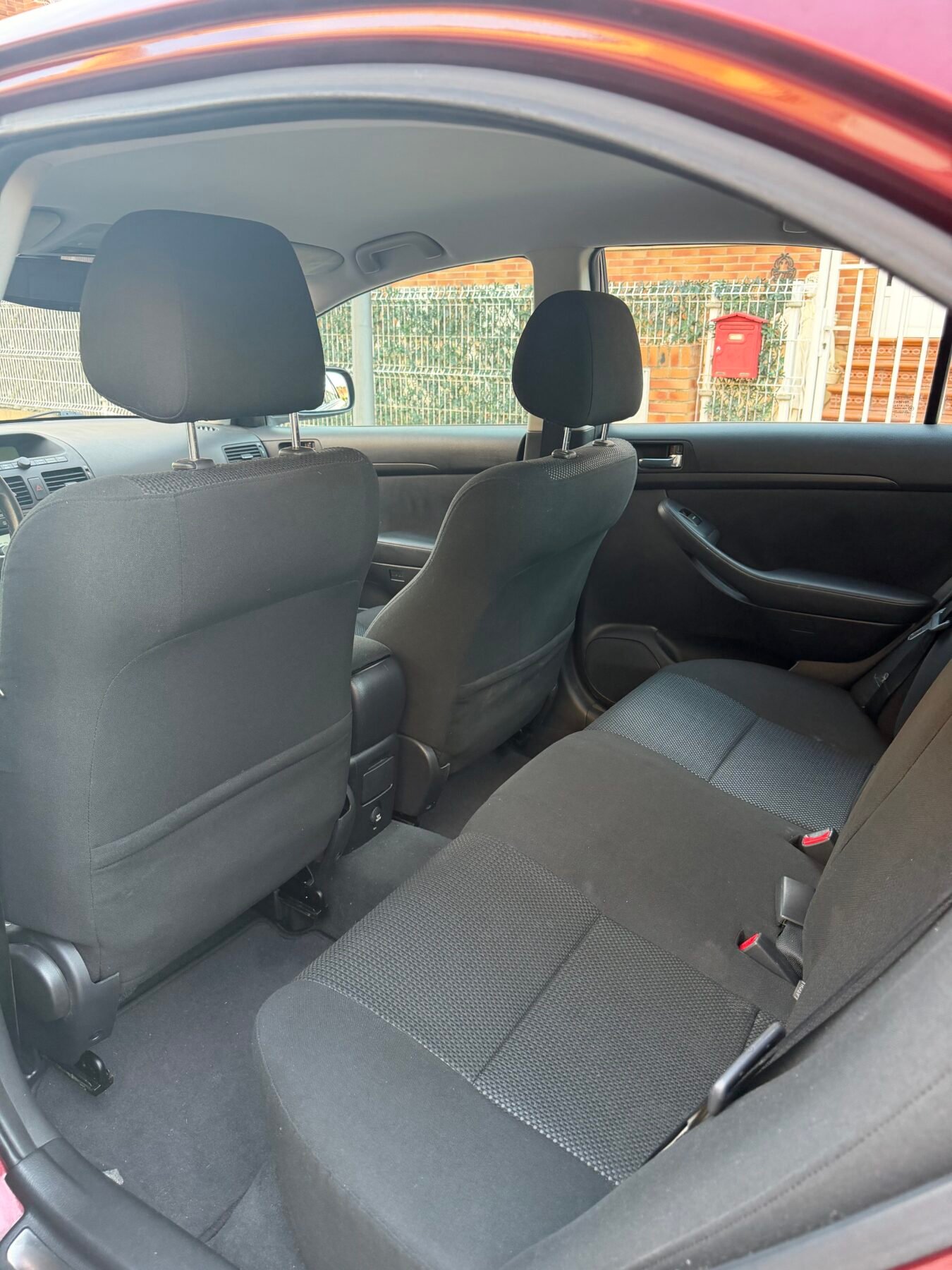 TOYOTA AVENSIS 2.0D-4D