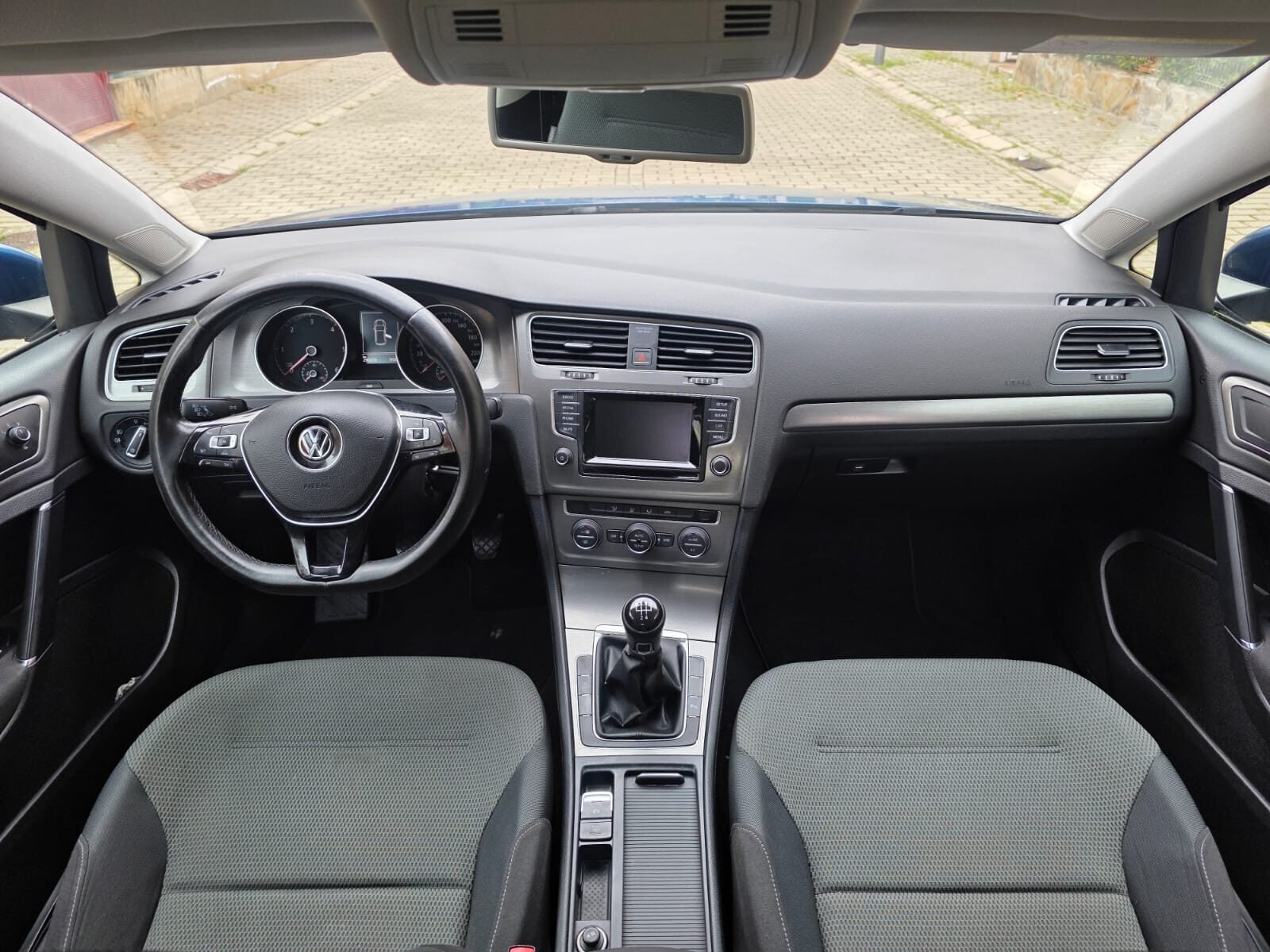 VOLKSWAGEN GOLF 1.6tdi