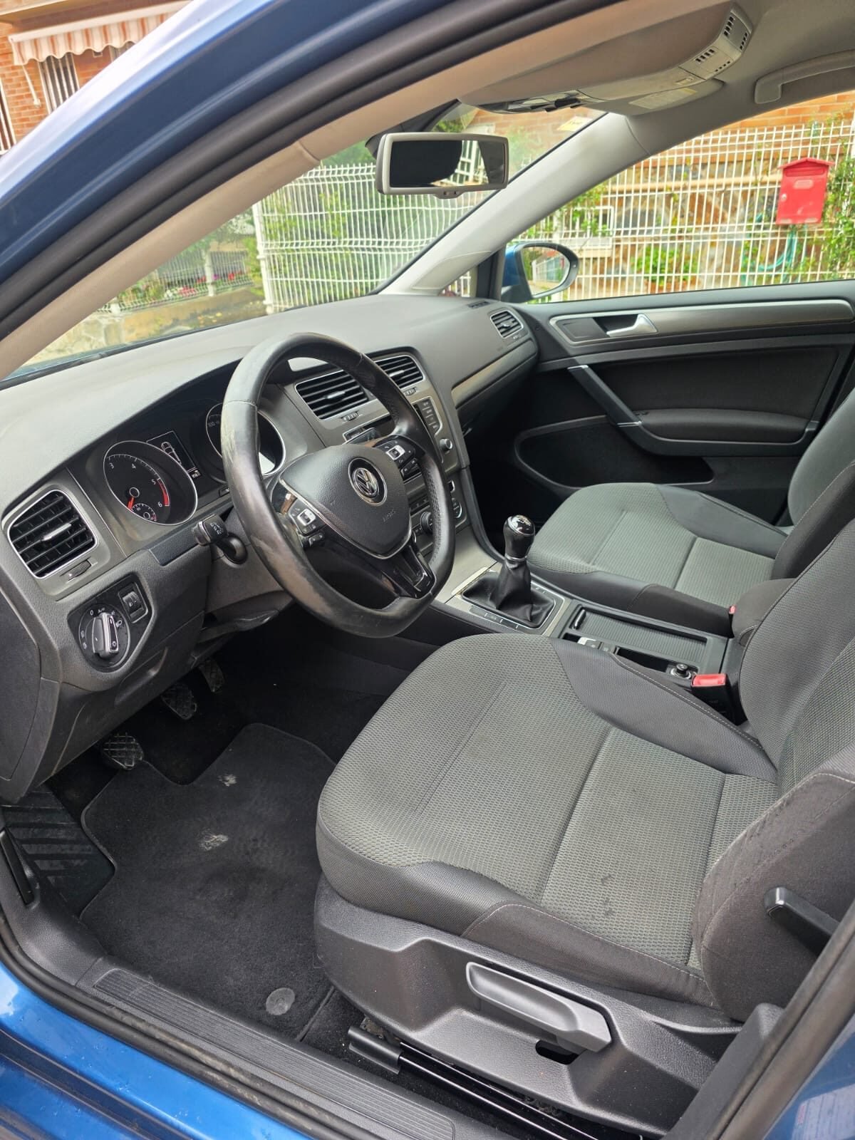VOLKSWAGEN GOLF 1.6tdi