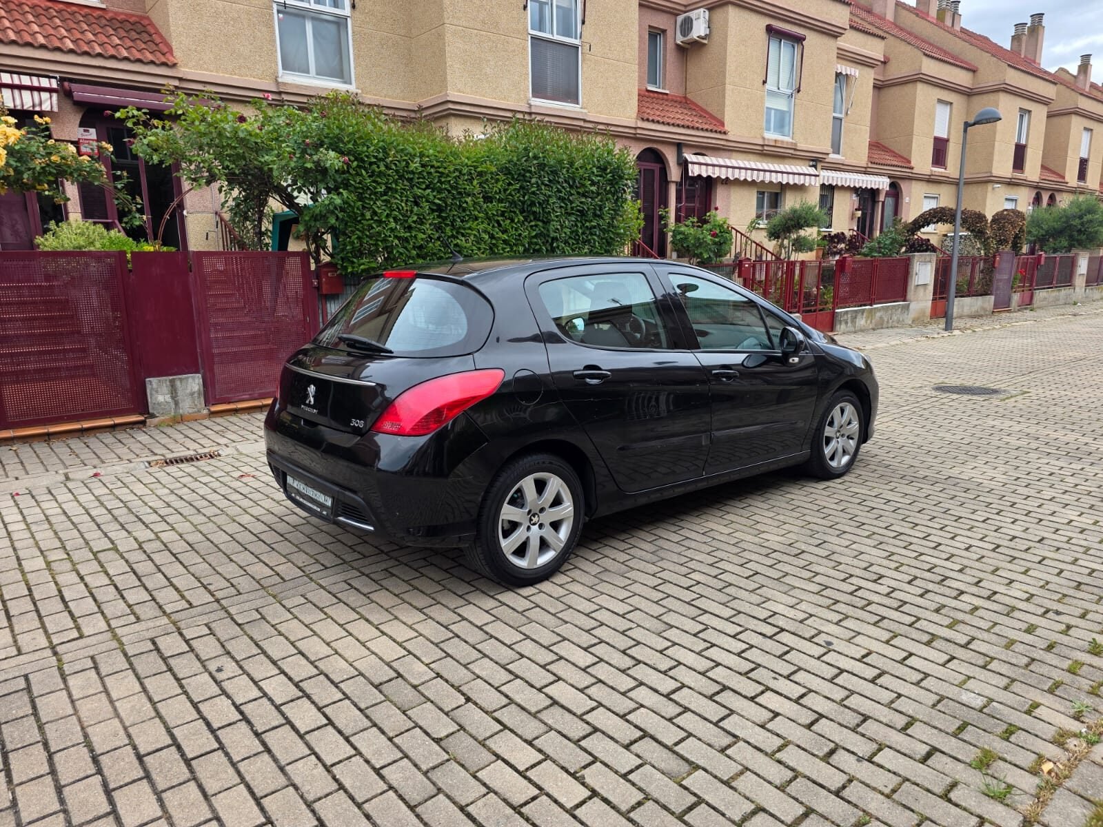 PEUGEOT 308 1.6vti