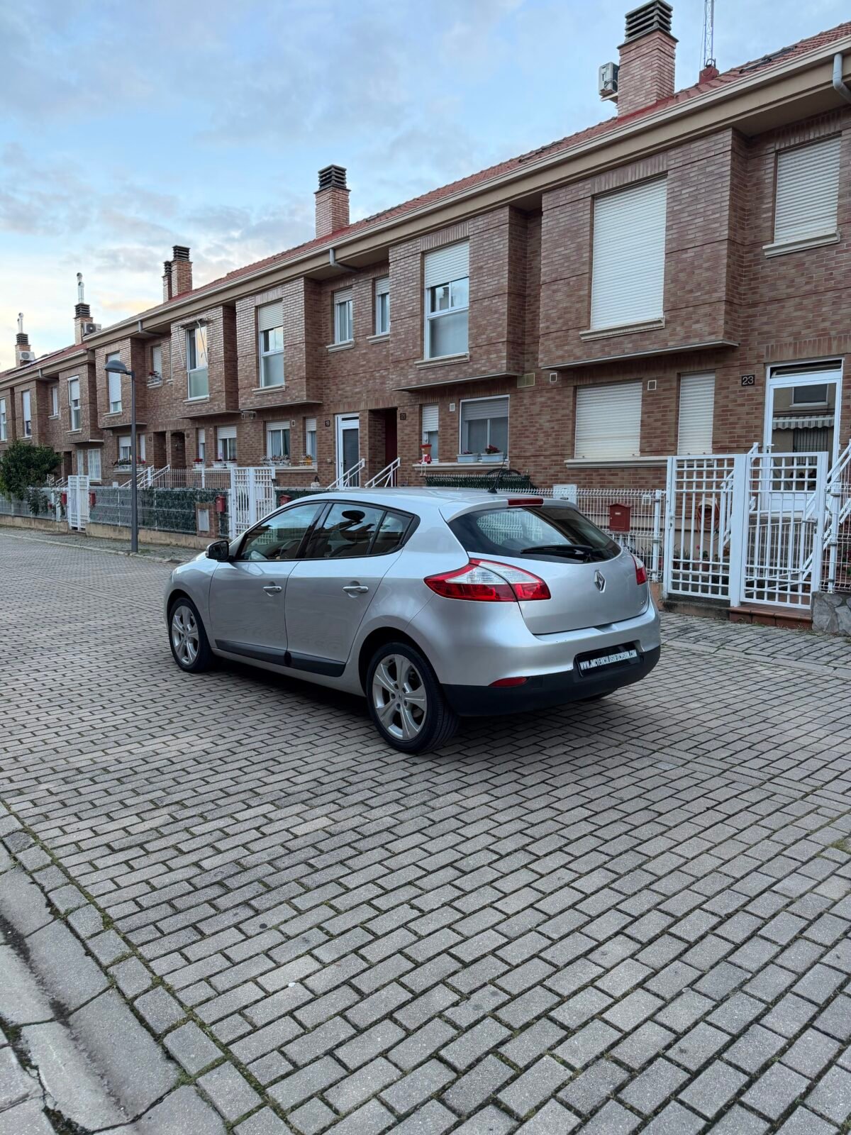 RENAULT Megane 2.0dci