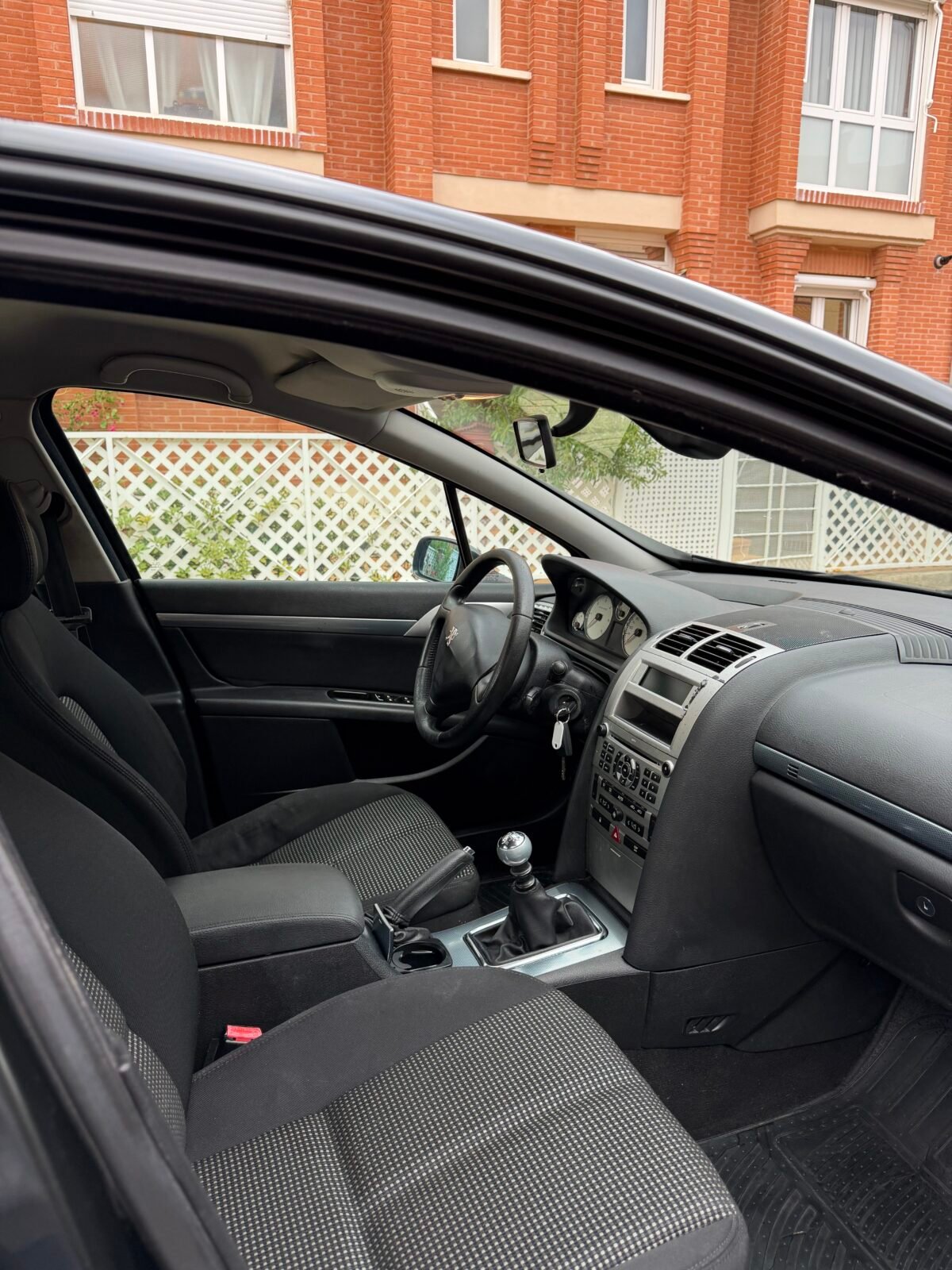 PEUGEOT 407 2.0hdi