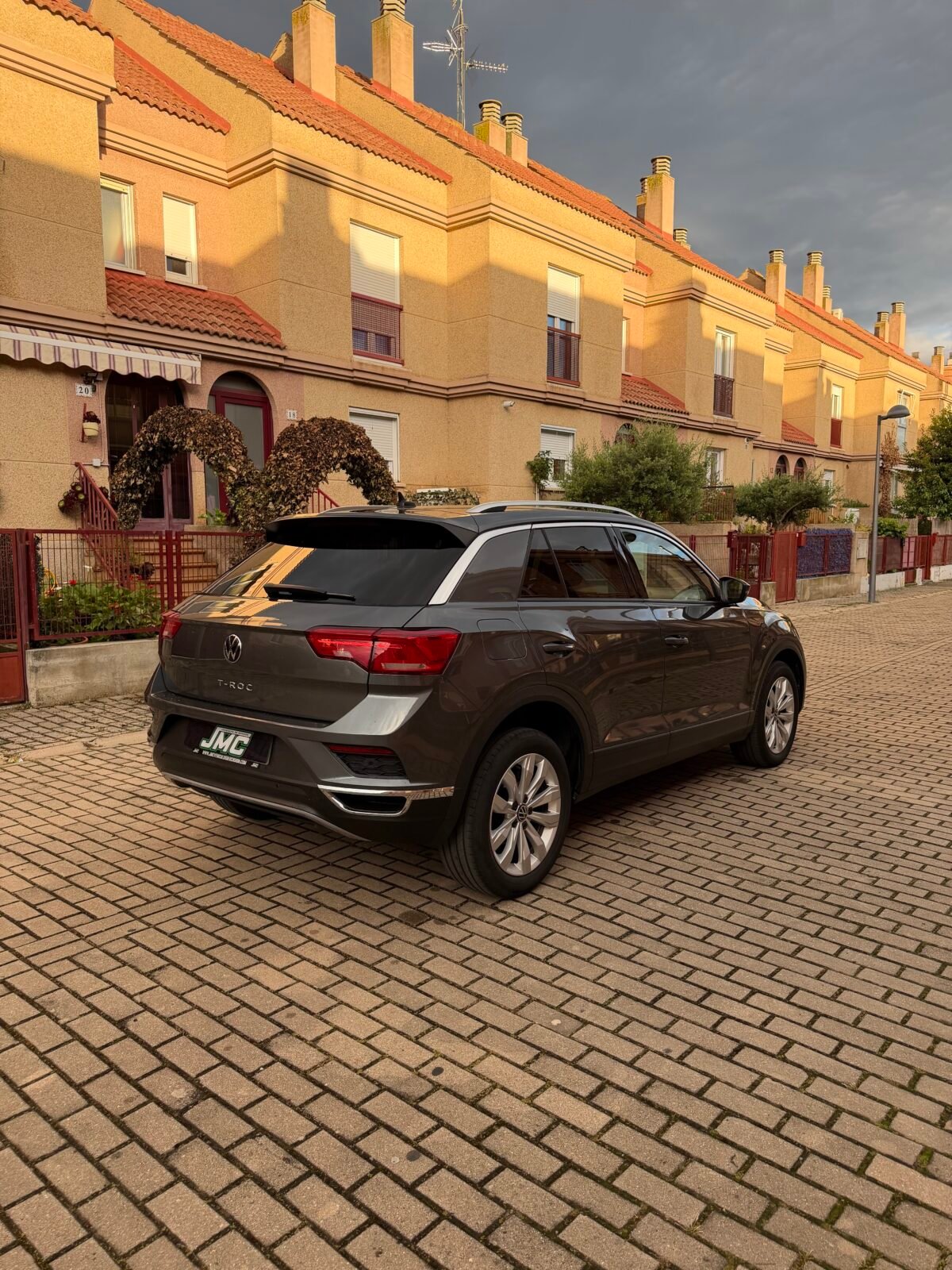 VOLKSWAGEN T-ROC 2.0tdi