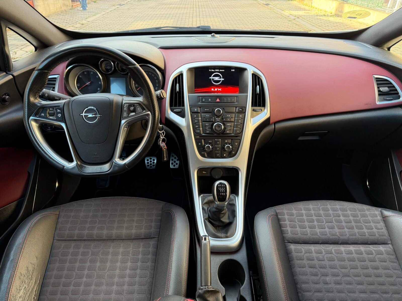 OPEL ASTRA GTC 2.0cdti