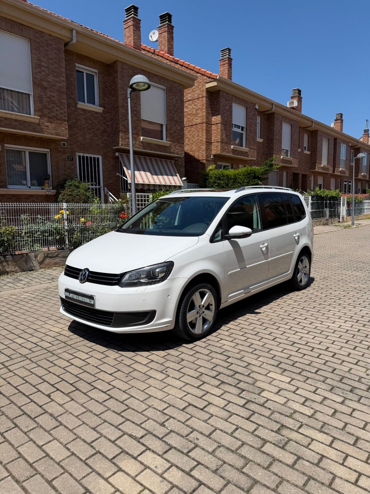VOLKSWAGEN TOURAN 1.6tdi