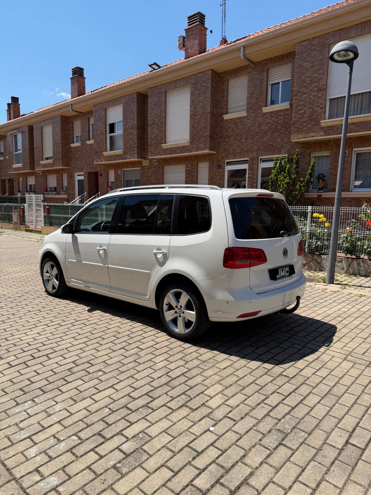 VOLKSWAGEN TOURAN 1.6tdi