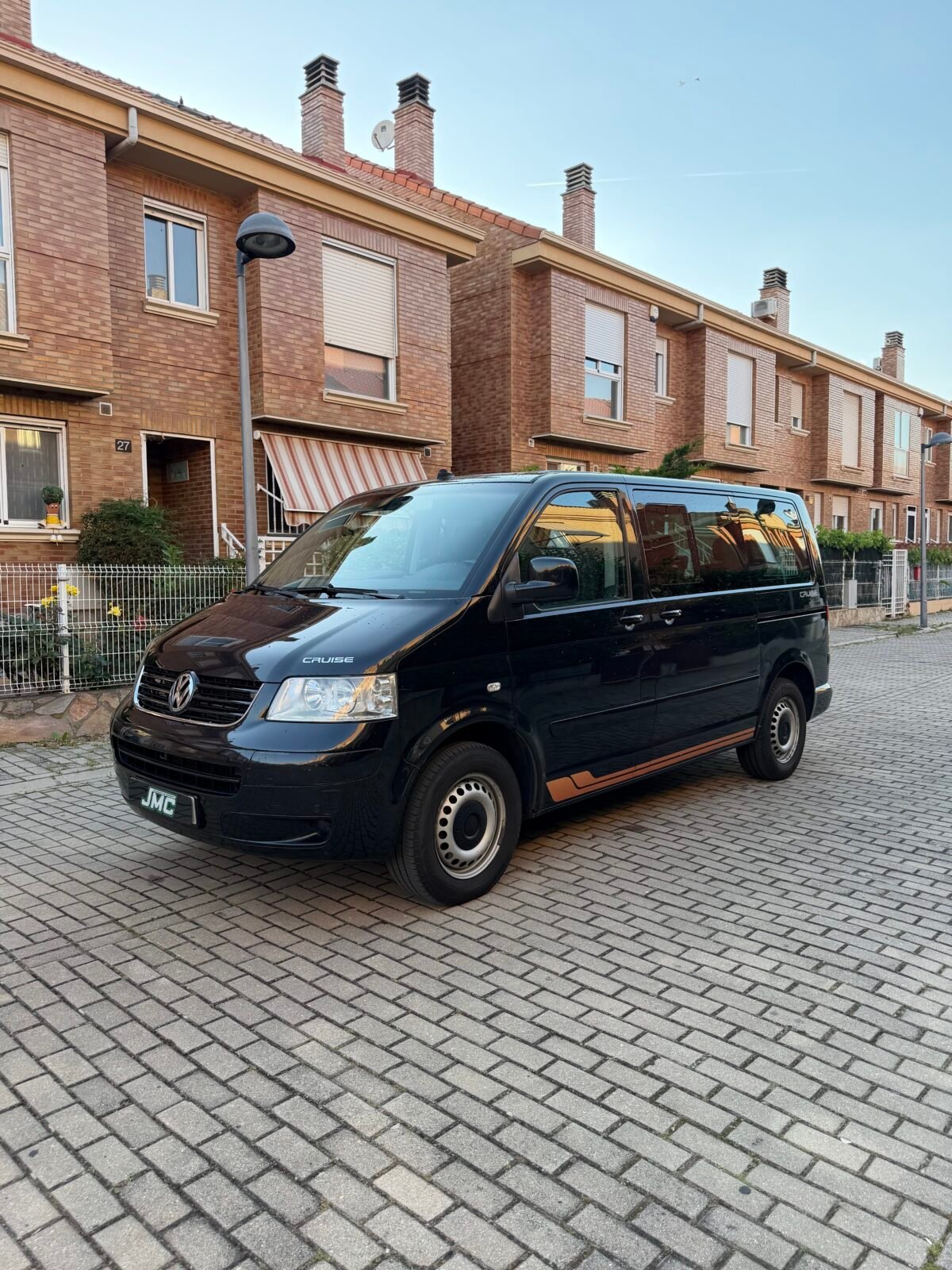 VOLKSWAGEN MULTIVAN 2.5tdi