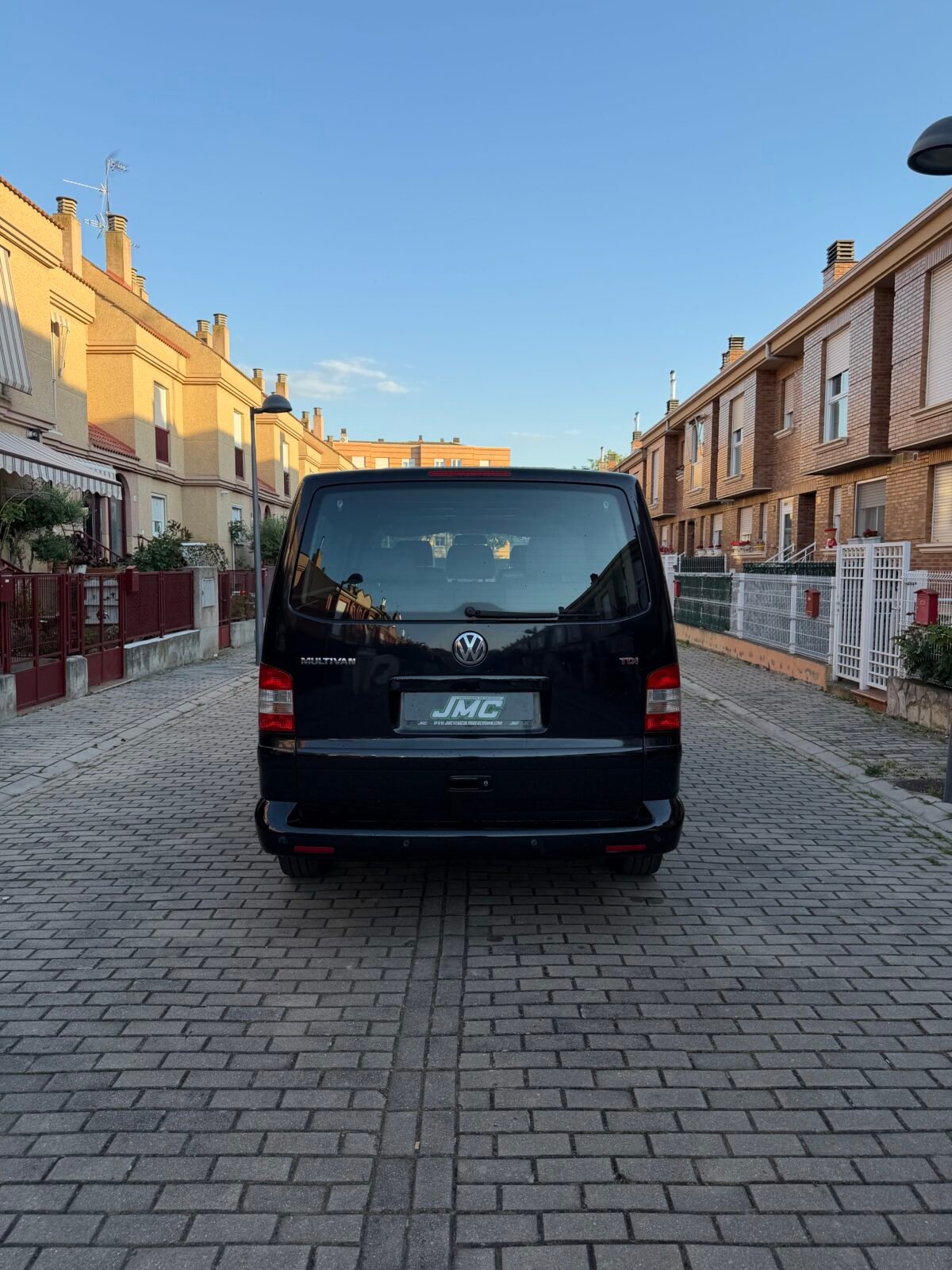 VOLKSWAGEN MULTIVAN 2.5tdi