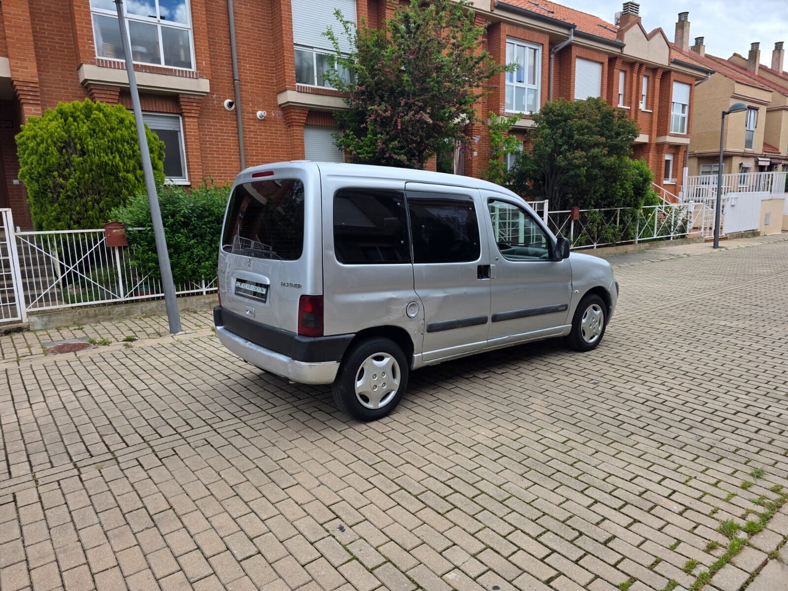 PEUGEOT PARTNER 1.9d