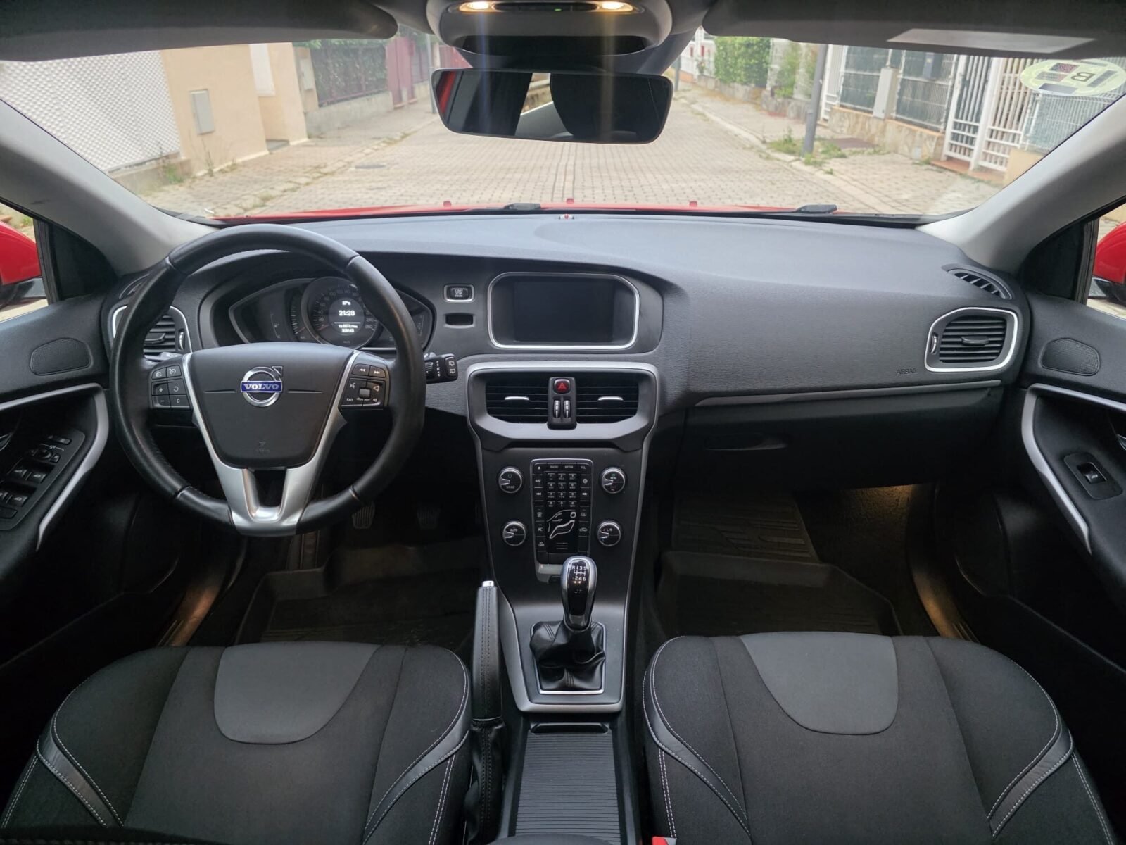 VOLVO V40 1.6tdi