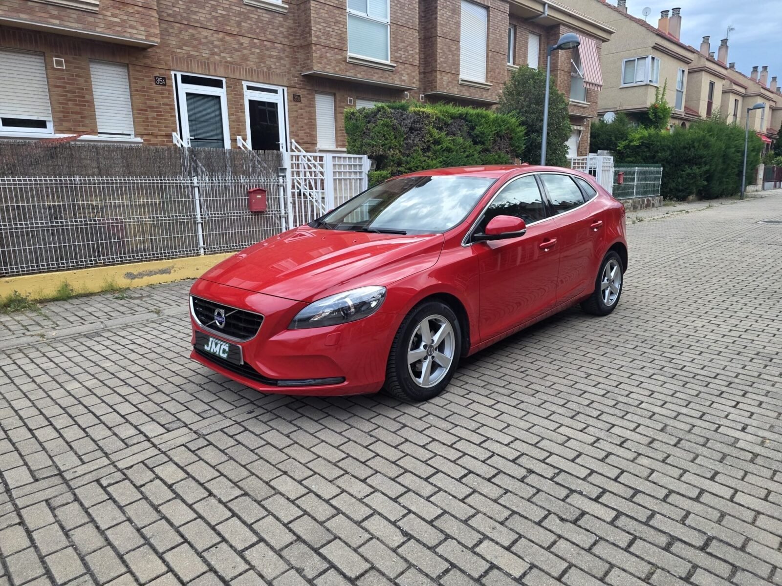 VOLVO V40 1.6tdi