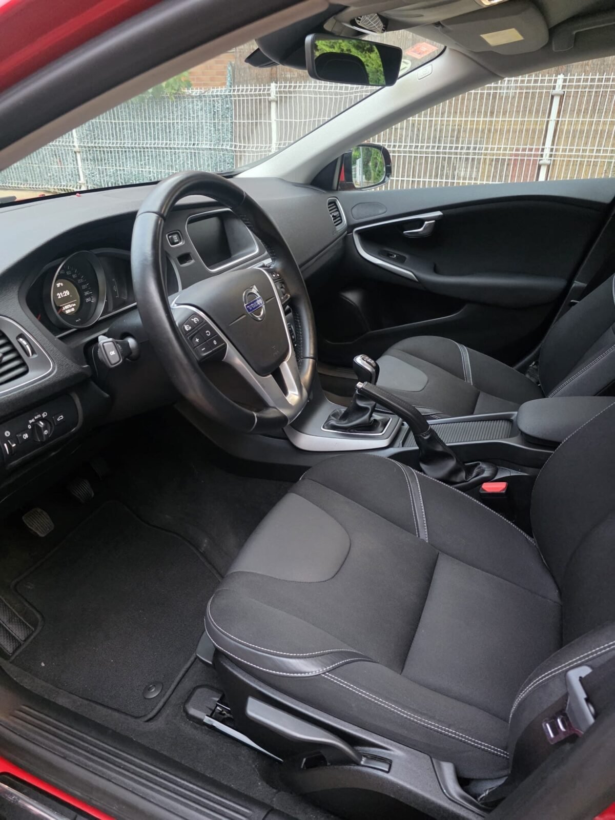 VOLVO V40 1.6tdi