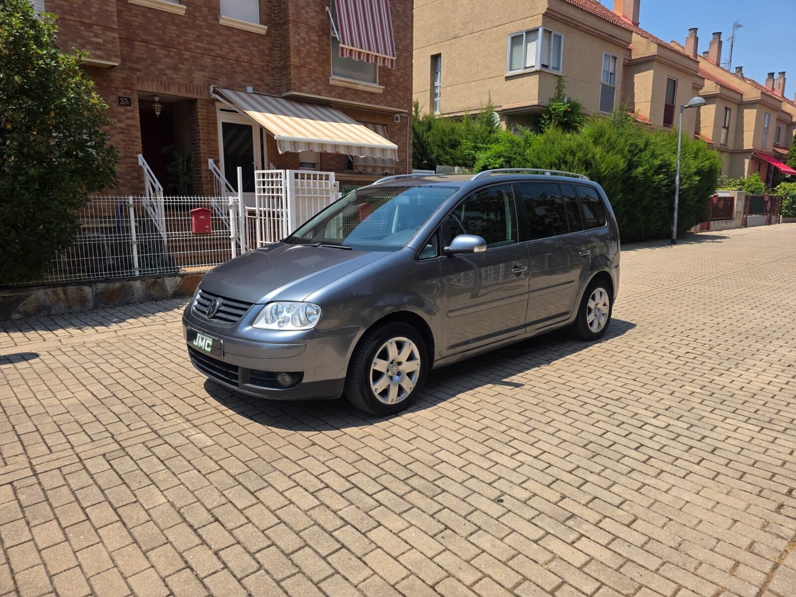 VOLKSWAGEN TOURAN 1.9TDI