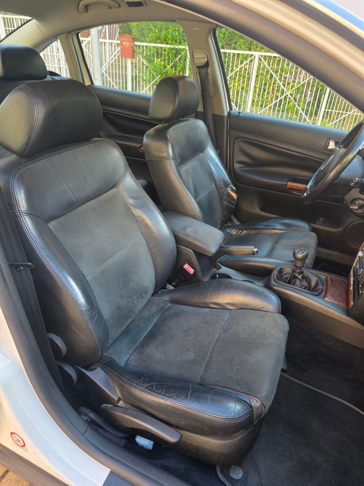 VOLKSWAGEN PASSAT 1.9TDI