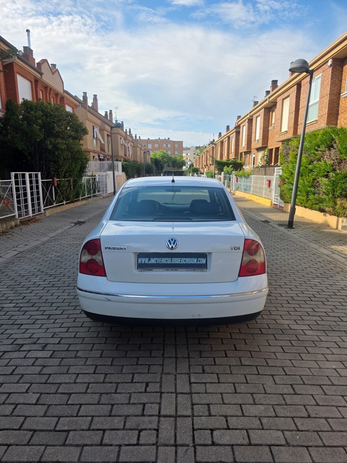 VOLKSWAGEN PASSAT 1.9TDI
